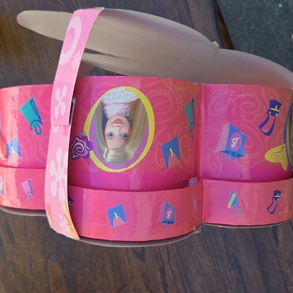 Barbie Dress-Up Trunk for Kids Ages 3+ NEW - See Description - Picture 7 of 9